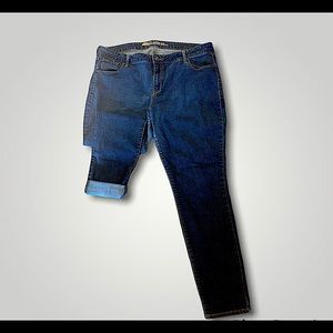 Womens, Old Navy Mid-Rise Jeans. 18 Regular